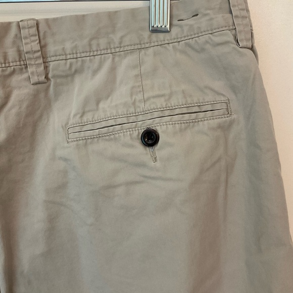 J Crew Shorts, Cotton, Flat Front, Khaki, Zip, Pockets, Belt Loops, Men’s Sz 36 - Picture 4 of 10